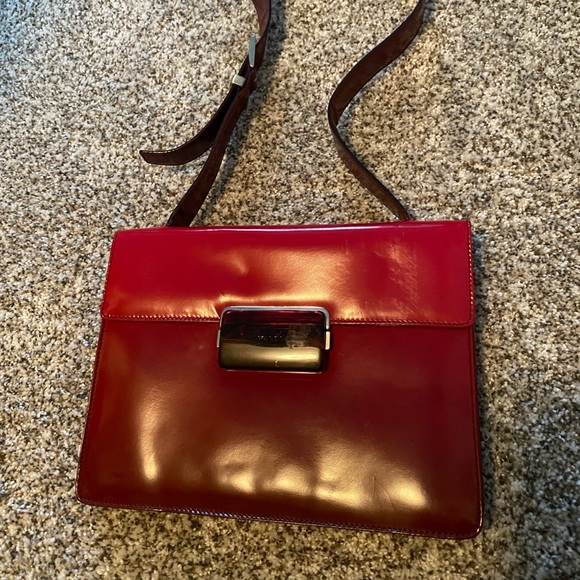 PRADA red hand bag - Picture 1 of 10